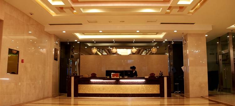 乌鲁木齐齐鲁百瑞酒店(友好北路新疆博物馆店)图片