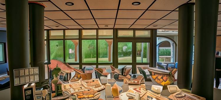 Logis Hotel l'Hôtel des Bains - Salles-la-Source图片