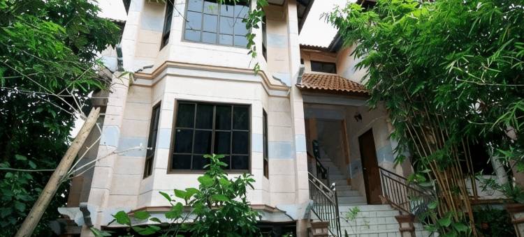 武吉克鲁昂海滩度假村(Bukit Keluang Beach Resort)图片