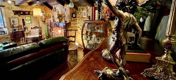 乐科隆比耶德西拉诺等罗克珊酒店(Le Colombier de Cyrano et Roxane)图片