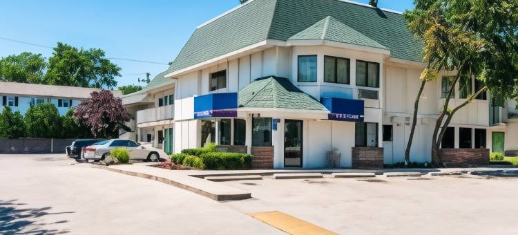 芝加哥奥黑尔6号汽车旅馆-席勒公园(Motel 6 Schiller Park, IL - Chicago O'Hare)图片