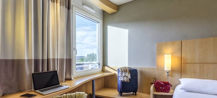 宜必思图卢兹机场酒店(Ibis Toulouse Blagnac Aeroport)图片