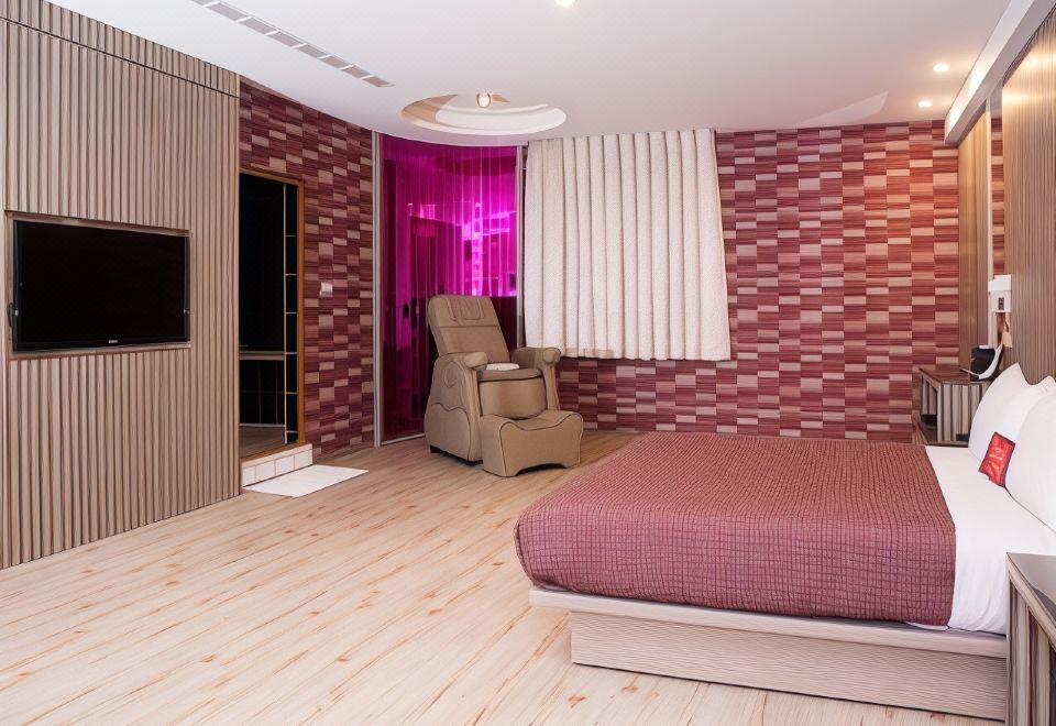 Midi Motel Pingtung Branch Hotel Overview