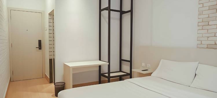 佳丽旅馆 - 靠近塞基普米特拉 - 红门酒店集团(Prime Inn Near Jalan Sekip Mitra RedDoorz)图片