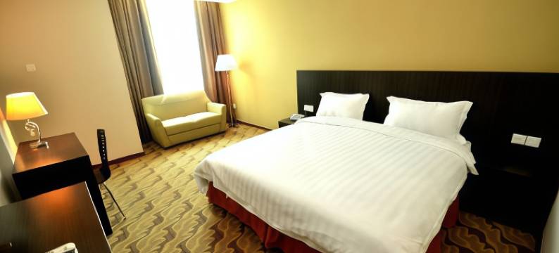 億能酒店(Eminent Hotel)图片