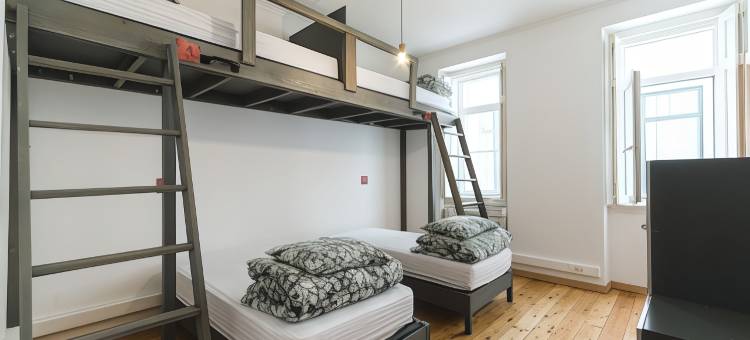 WOT 社交庭院(WOT Patio Social)图片