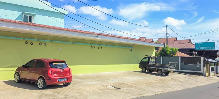 巴里巴里白金城市景观酒店(Urbanview Hotel Platinum Parepare)图片