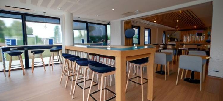 阿卡雄拉特斯特智选假日酒店(Holiday Inn Express Arcachon - la Teste)图片