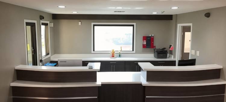 休斯顿蒙特贝尔维尤美洲最佳价值套房酒店(Americas Best Value Inn and Suites Mont Belvieu)图片