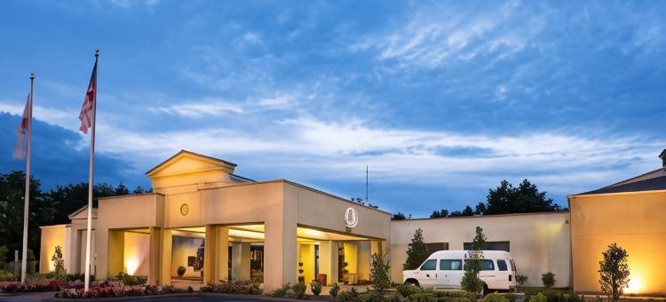 夏洛特机场希尔顿逸林酒店(DoubleTree by Hilton Charlotte Airport)图片