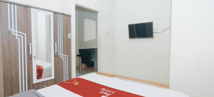 RedLiving Apartemen Emerald Hill - SR Rooms Tower Green图片