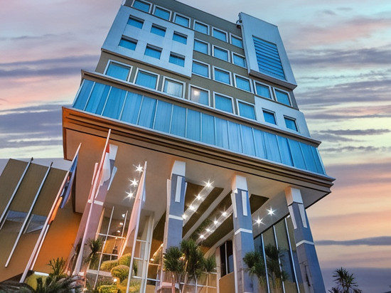 北加浪岸达法姆酒店