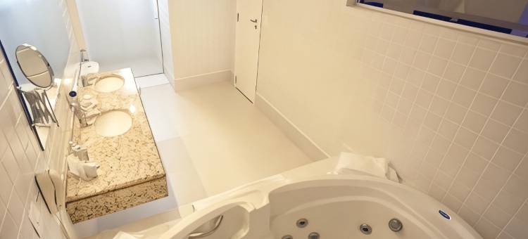 波旁中央公园酒店(Central Park Hotel by Bourbon)图片