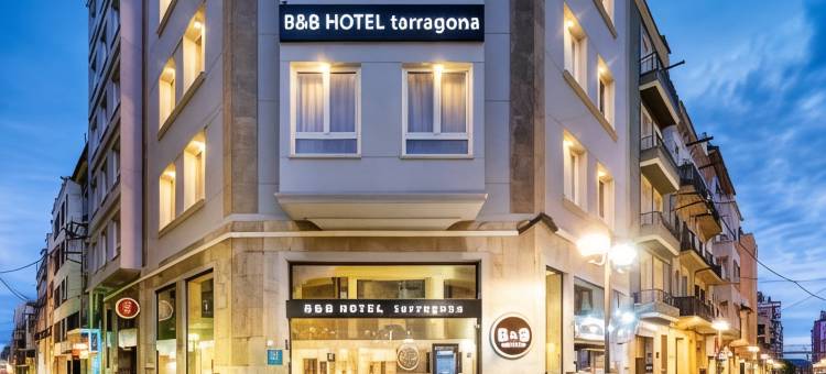 塔拉戈纳中心乌比斯住宿加早餐旅馆(B&B Hotel Tarragona Centro Urbis)图片