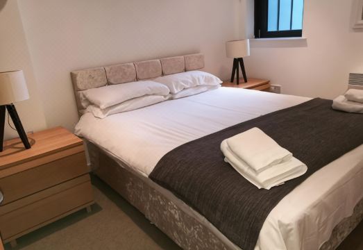 Glasgow Central Riverview Luxury Apartment (Sleeps Upto 8) Hotel Overview