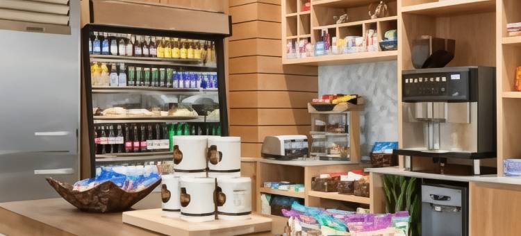 俄克拉何马城市机场希尔顿逸林酒店(DoubleTree by Hilton Oklahoma City Airport)图片