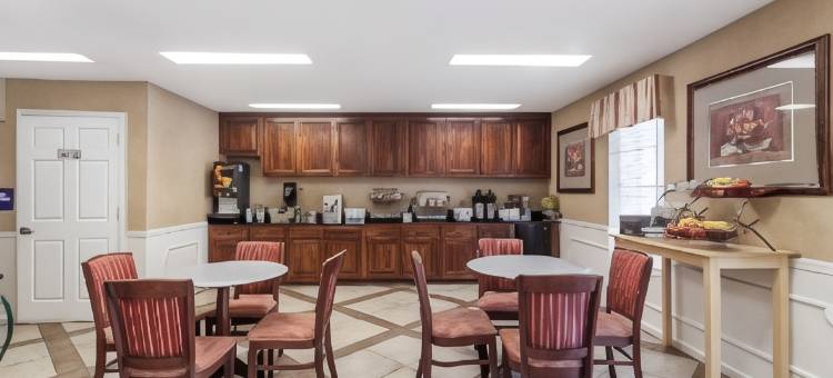 锡克里温德姆呗盟酒店(Baymont by Wyndham Hickory)图片