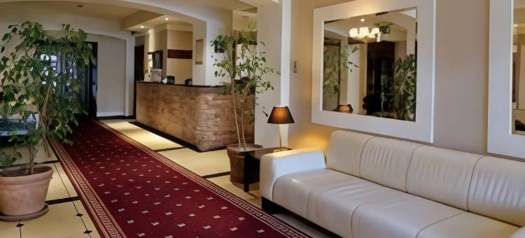 希隆斯克地区谢米亚诺维采瓦坎扎钻石酒店(Hotel Diament Vacanza Katowice - Siemianowice)图片