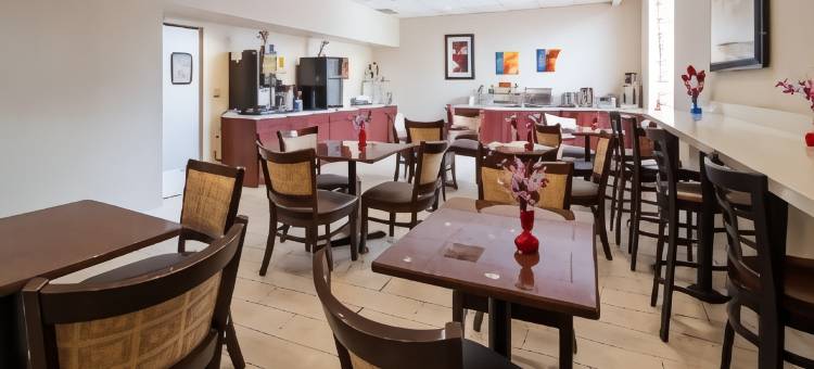 克利夫兰机场贝斯特韦斯特套房酒店(Best Western Airport Inn  Suites Cleveland)图片