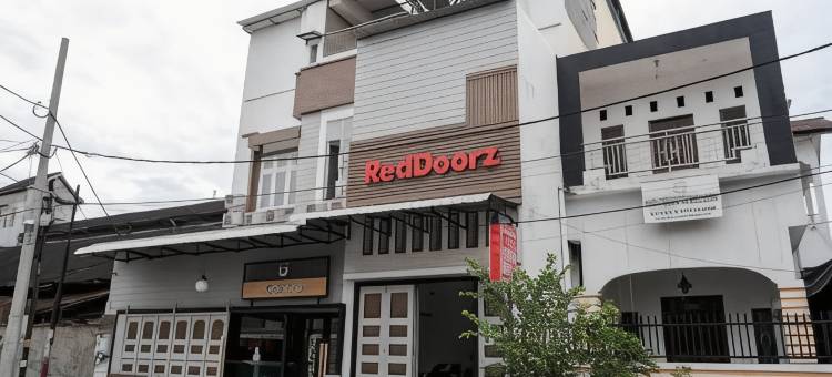 红多兹酒店@棉兰塞基普(RedDoorz @ Sekip Medan)图片