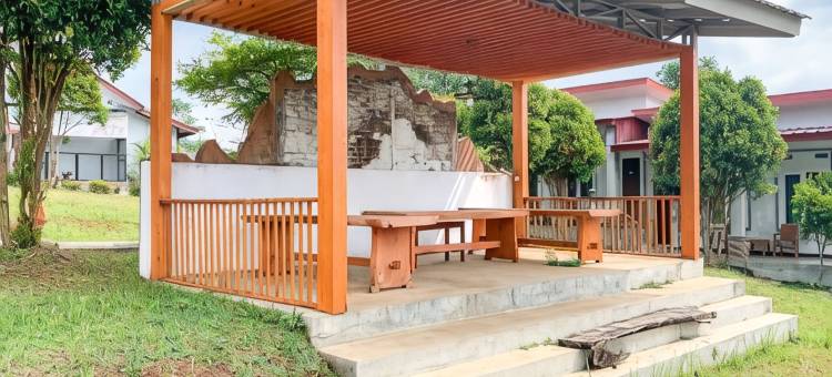 马朗邦加鲁特红多兹沙里亚酒店-特拉布奇(RedDoorz Syariah @ Terabuci Malangbong Garut)图片