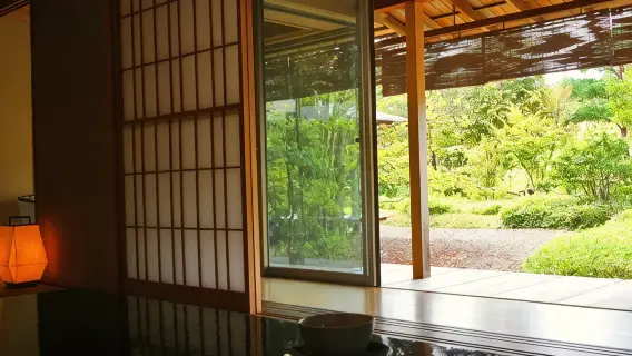 溫泉