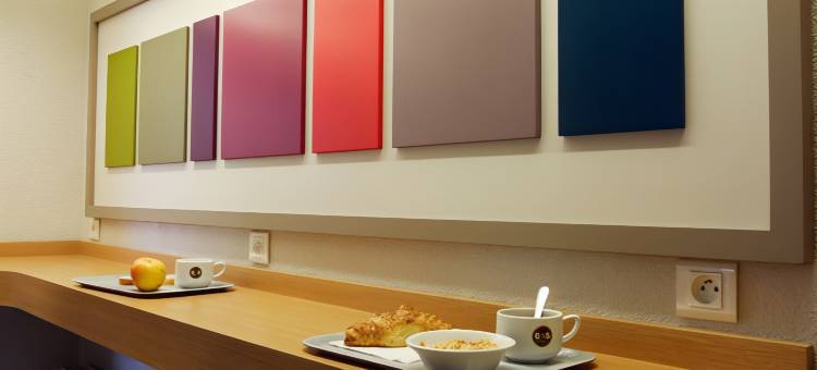 布雷蒂尼-苏尔奥日的B&B酒店(B&B Hôtel Bretigny-Sur-Orge)图片