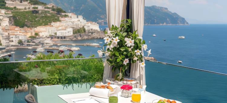 米拉马菲酒店(Hotel Miramalfi)图片
