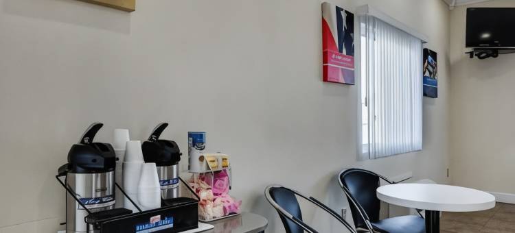 格鲁吉亚海恩斯维尔 6 号汽车旅馆(Motel 6 Hinesville, GA)图片