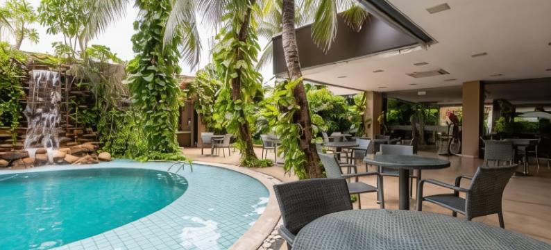 亚马逊广场酒店(Amazon Plaza Hotel)图片