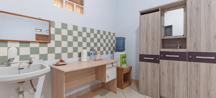 RedDoorz Syariah Near Alun Alun Sumedang图片