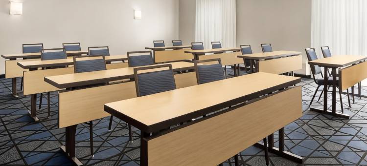 小石城西万怡酒店(Courtyard Little Rock West)图片