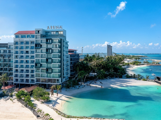 马富士阿里纳滩酒店