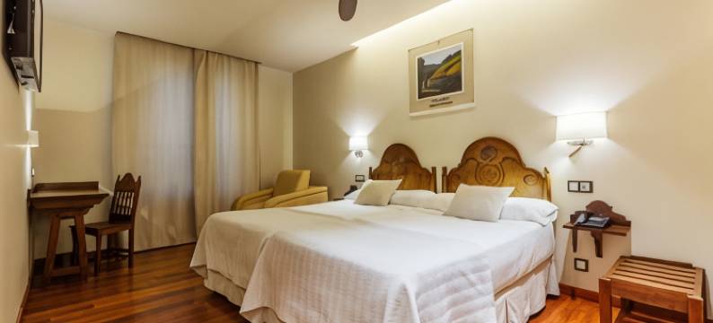 唐帕克酒店(Don Paco)图片