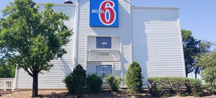 马里兰高地圣路易斯6号汽车旅馆(Motel 6 Maryland Heights, MO)图片
