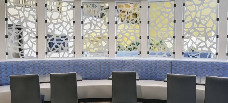 巴伦西亚希尔顿安泊酒店(Embassy Suites by Hilton Valencia)图片