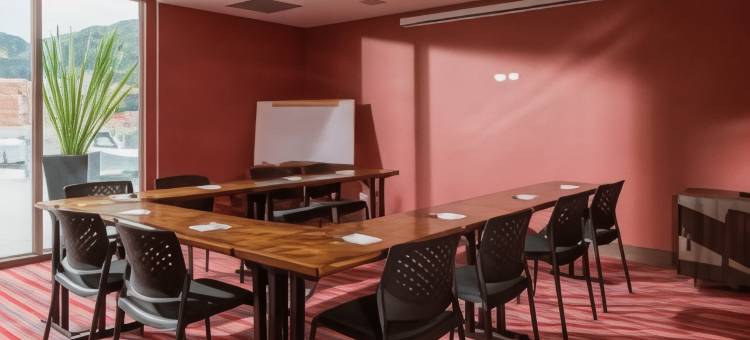 波哥大欢朋酒店(Hampton Inn by Hilton Bogota Usaquen)图片