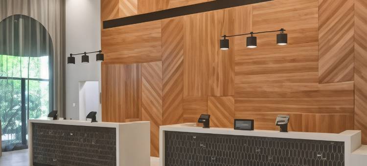 希尔顿安泊酒店-明尼阿波利斯机场(Embassy Suites by Hilton Minneapolis Airport)图片