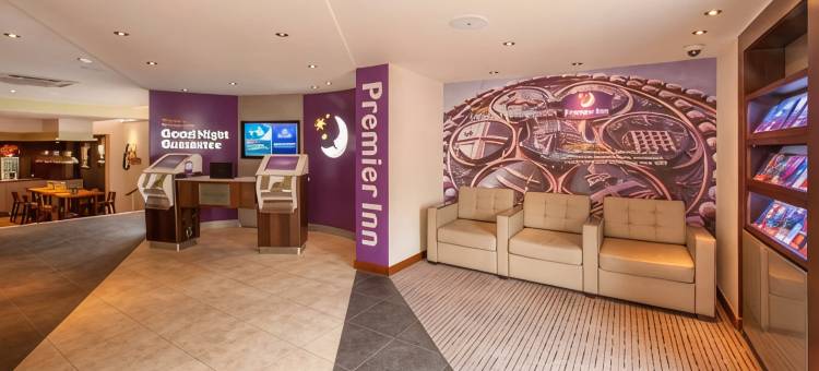 伦敦汉默史密斯(牧羊人丛林路)优品迎酒店(Premier Inn London Hammersmith (Shepherds Bush Road))图片