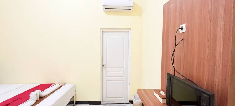 Reddoorz Near Makam Bung Karno Blitar图片