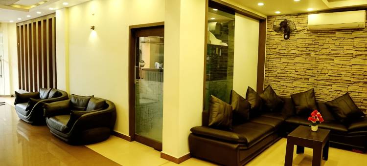 Royal Plaza Glitz Inn图片