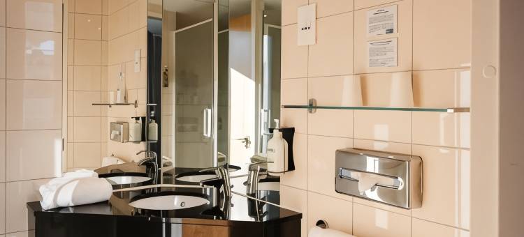 圣纳泽尔智選假日酒店(Holiday Inn Express SAINT - NAZAIRE by IHG)图片