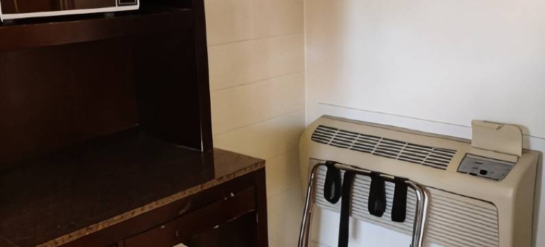 懒散你汽车旅馆(Lazy U Motel)图片