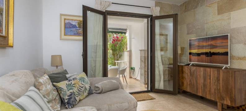 Apartment in Port de Pollença near Llenaire Beach图片