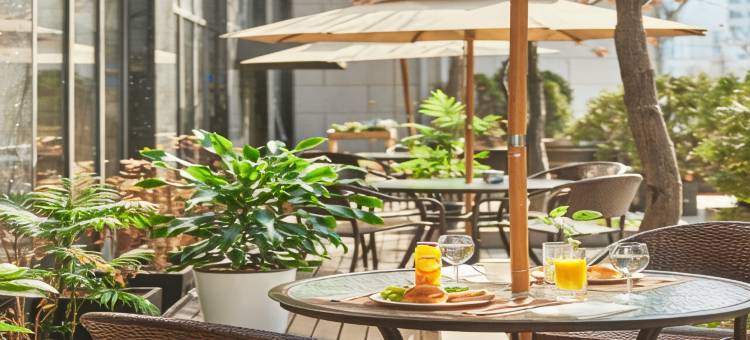 梅普雷斯酒店(Mayplace Hotel)图片
