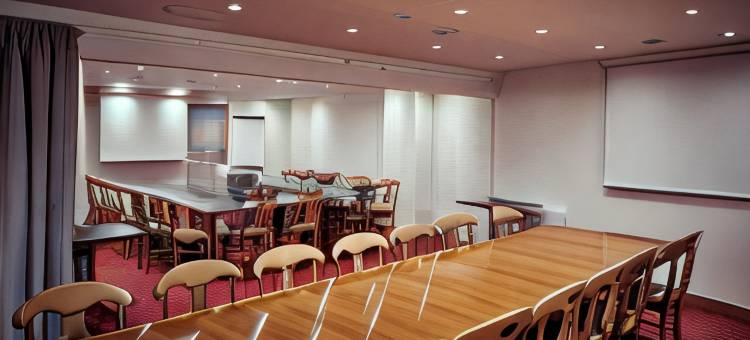 德拉图尔奧克索瓦酒店(Hostellerie de la Tour d'Auxois)图片
