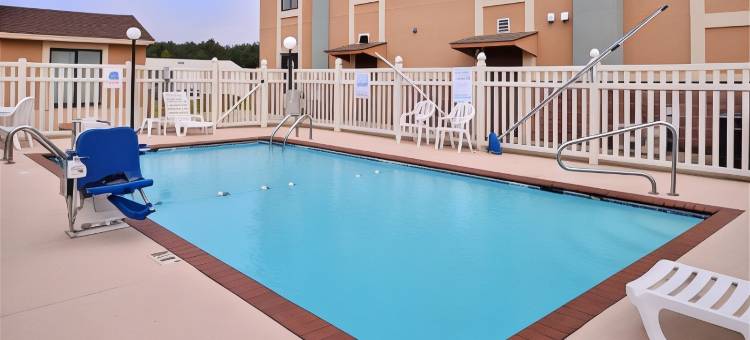 托马斯维尔品质套房酒店(Quality Inn & Suites Thomasville)图片