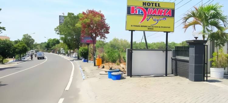 努安萨恩加维酒店(RedDoorz at Hotel Nuansa Ngawi)图片