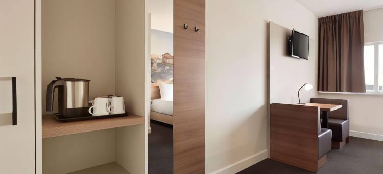 鹿特丹瞬息移动酒店(Rotterdam Teleport Hotel)图片