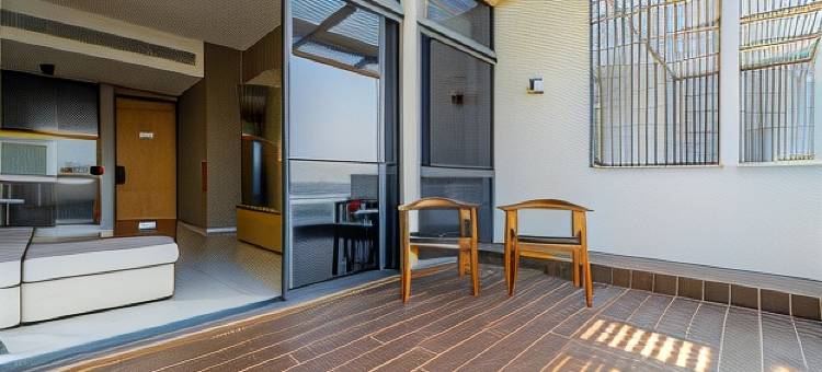 灰石99套房酒店(Greystone 99 Suites)图片